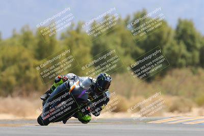 media/Apr-09-2023-SoCal Trackdays (Sun) [[333f347954]]/Turn 7 (1135am)/